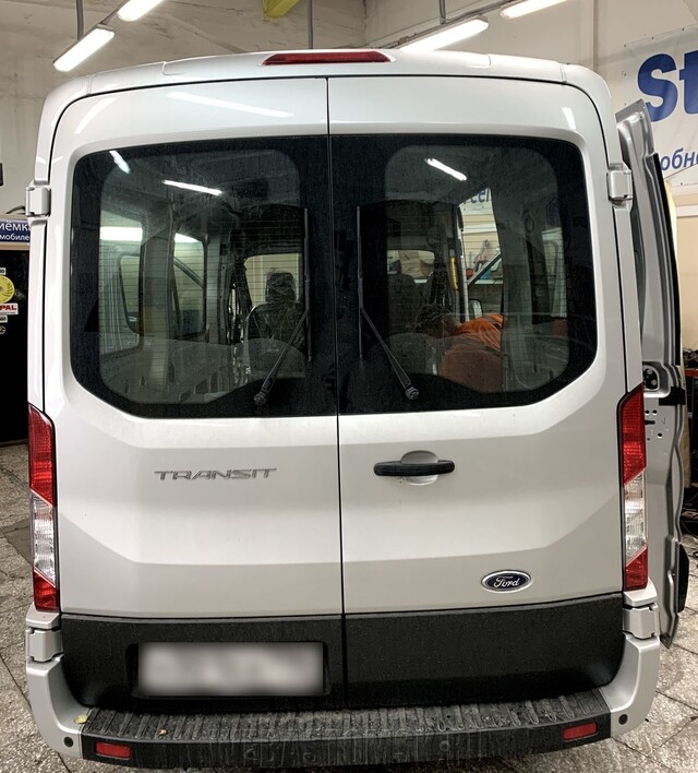 Ford Transit. Установка AIRTRONIC M D4, управление - Easy Start Timer