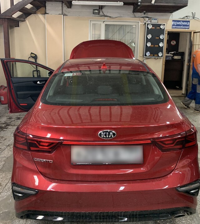 Kia Cerato. Установка Webasto Thermo Top Evo Comfort+, управление - ALTOX WBUS-5